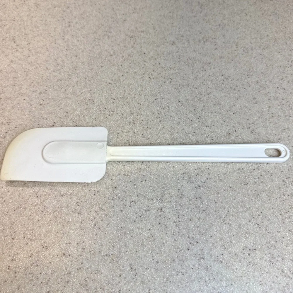 Vintage Pyrex Accessories Rubber Spatula Bowl Scraper All Purpose White 10